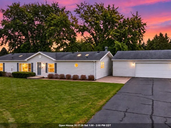 4201 Matuszak Ct, Green Bay, WI 54313
