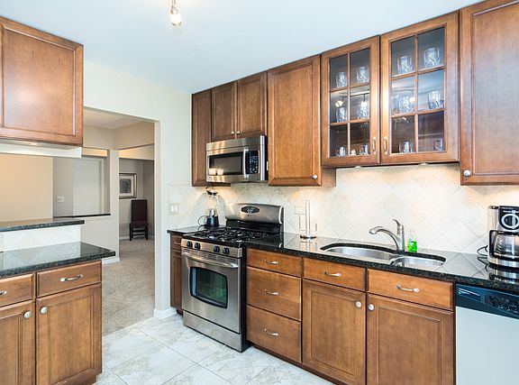 3rd image of 6251 Trinity Dr #1-A