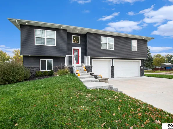 602 Jefferson St, Waterloo, NE 68069