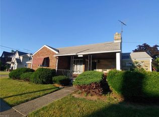 1083 Hawthorne Ave, Lorain, OH