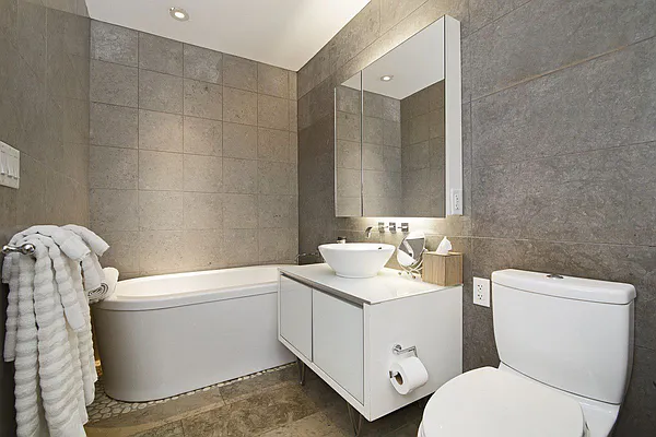 Sold by Nest Seekers International | media 9