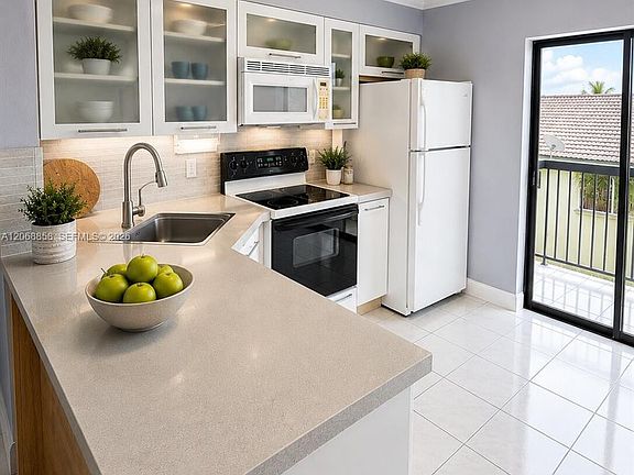 5th image of 5290 W 21st Ct APT 304