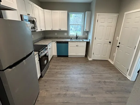 1628 Erie St #1, Racine, WI 53402