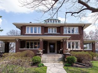 600 N Ridgeland Ave, Oak Park, IL