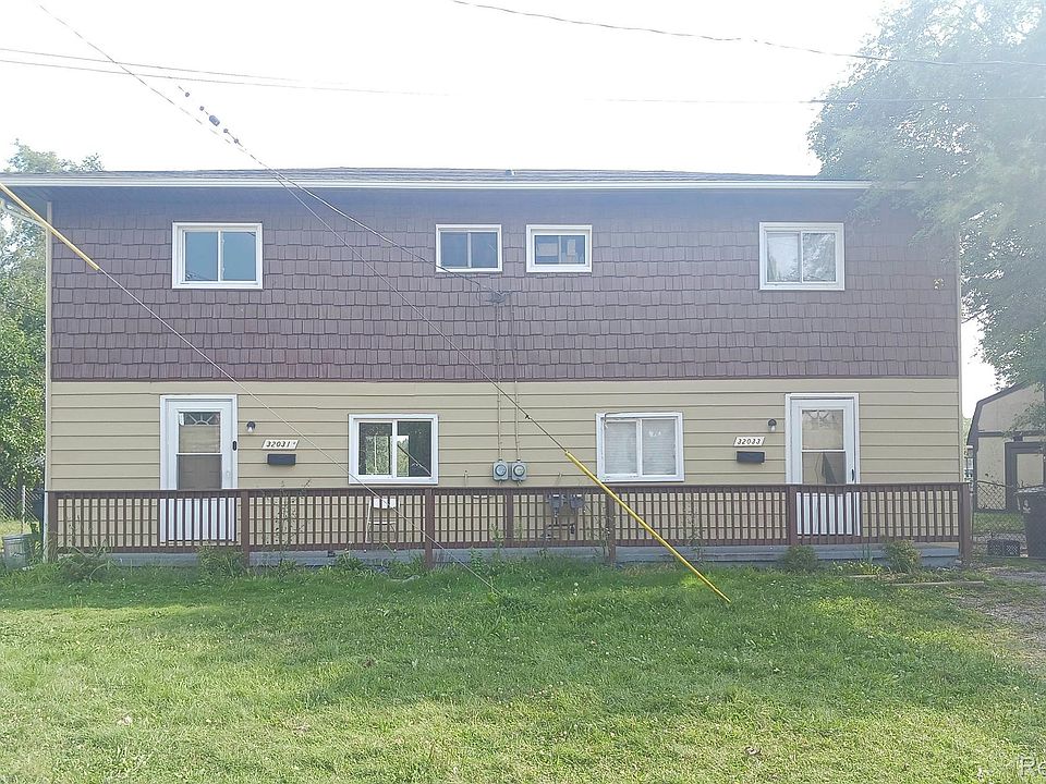 1st image of 32031-32033 Cheboygan Ct