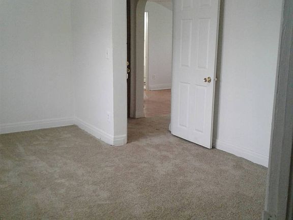 5th image of 2819 Ezra Ave APT 4