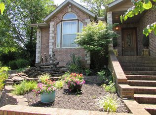 574 Skyline Dr, Forsyth, MO 65653