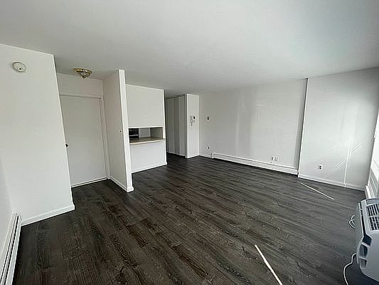 2nd image of 75-05 113th St #B1