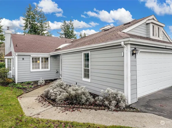 6020 N Highlands Parkway #1, Tacoma, WA 98406