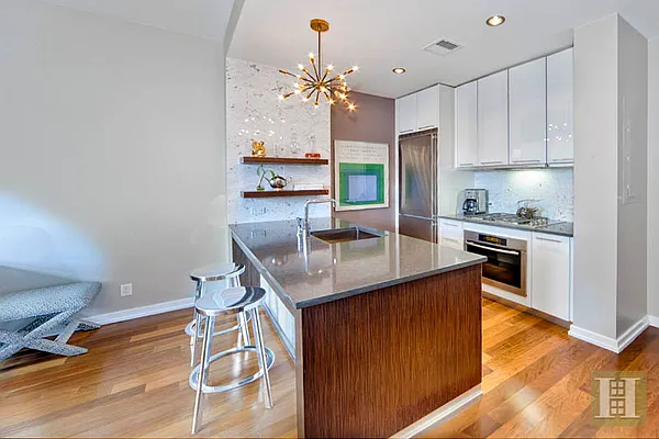 Rented by Halstead Real Estate | media 29