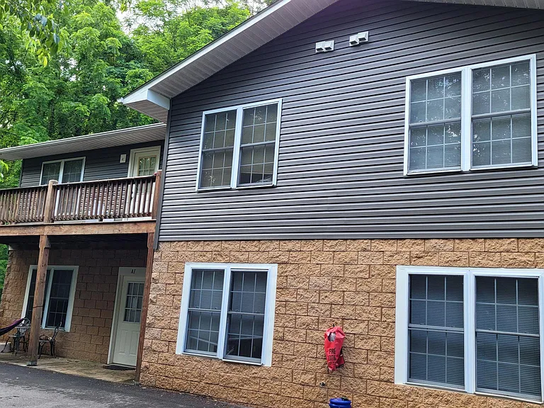 15 Slate Mtn — Photo 2