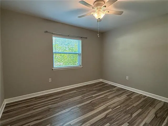 200 Tallwood Dr — Photo 21