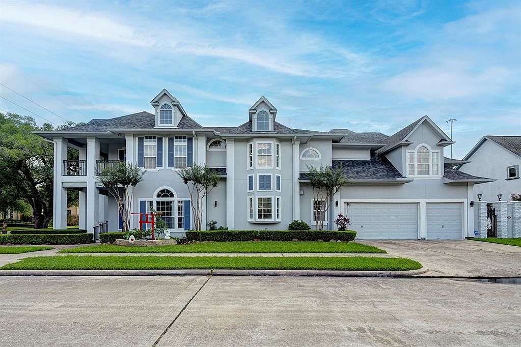 4705 Pine St, Bellaire, TX 77401 MLS 71417276 Zillow