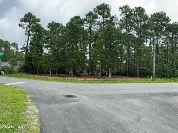 61 Pinewood Drive, Carolina Shores, NC 28467