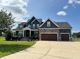 1209 Tobacco Row Ct, Zebulon, NC 27597