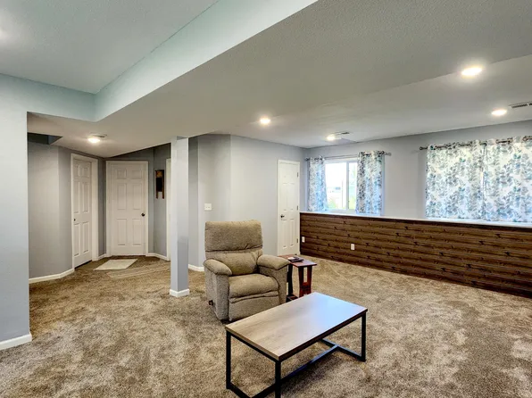 535 Morningside Ave, Paynesville, MN 56362