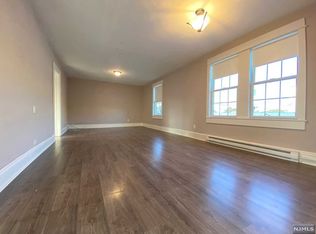 268 Broadway FLOOR 2, Elmwood Park, NJ 07407