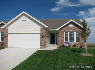 630 Ember Crest Dr, Fairview Heights, IL 62208