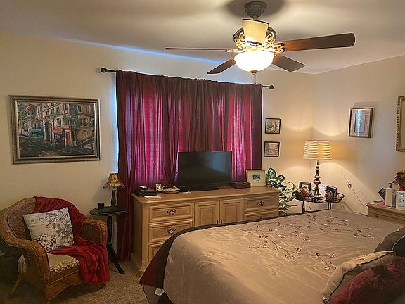5th image of 8443 Gulf Blvd APT G36
