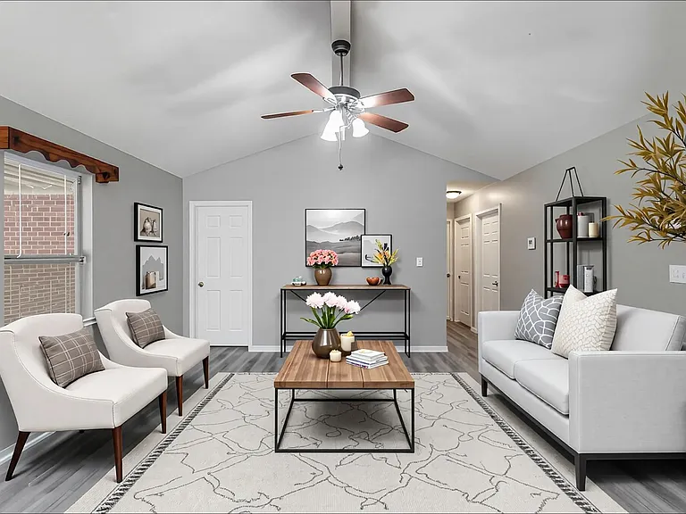 3705 Price Cir — Photo 5
