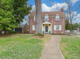 1927 Lexington Ave, Owensboro, KY 42301