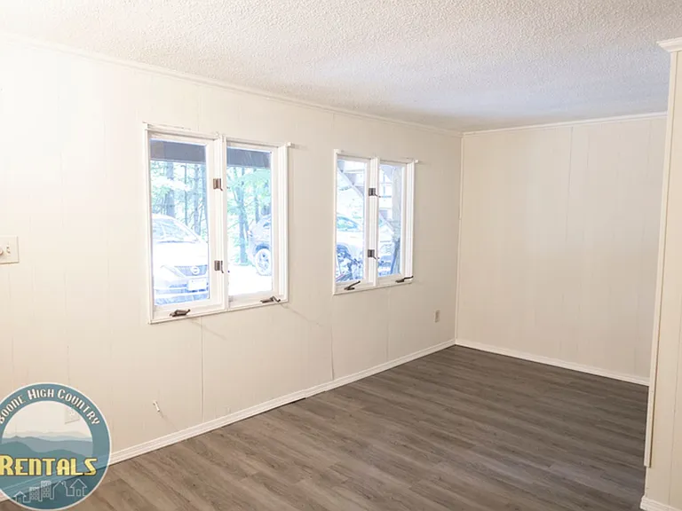 160 Evening Shade Dr — Photo 8
