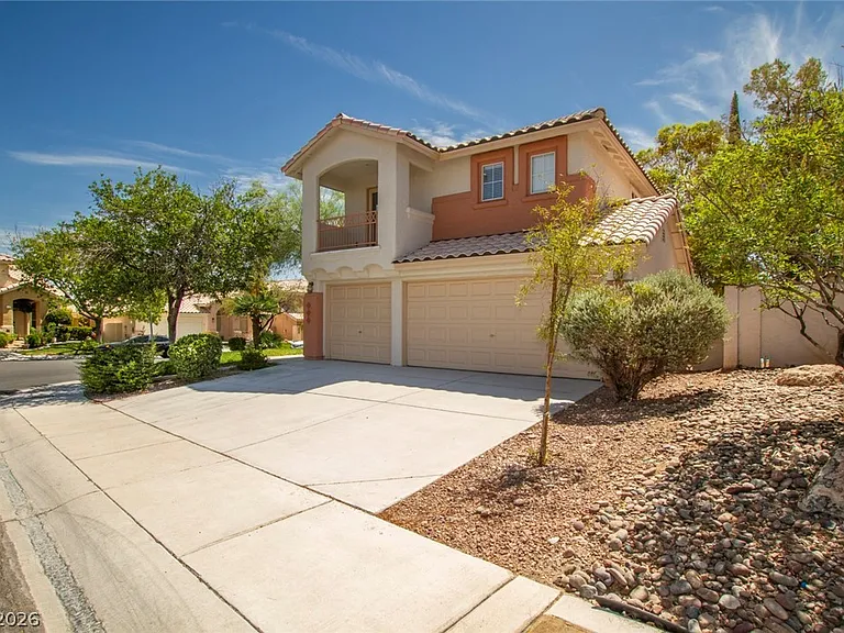 2056 Lordsburg Ln — Photo 2