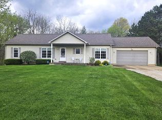 9290 Reynolds Rd, Bellevue, MI 49021