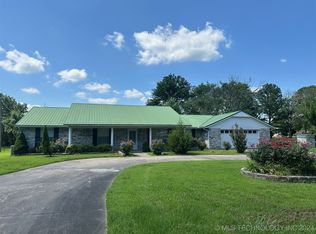 302 SE Oak St, Red Oak, OK 74563