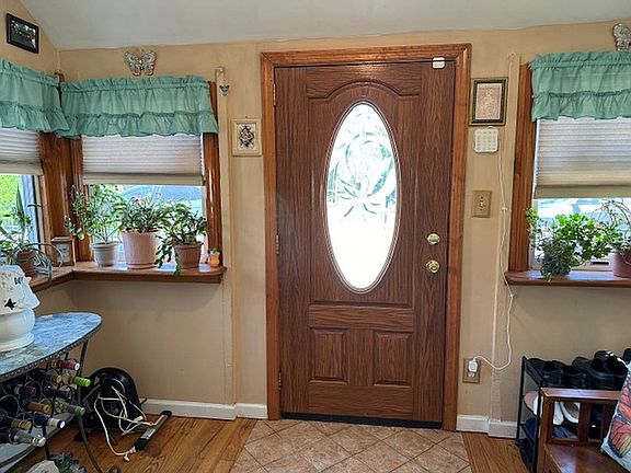 5th image of 53 Garland Ct