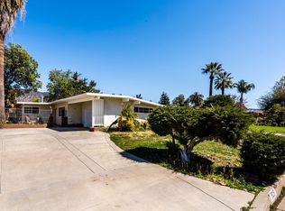 825 W Bagnall St, Glendora, CA 91740