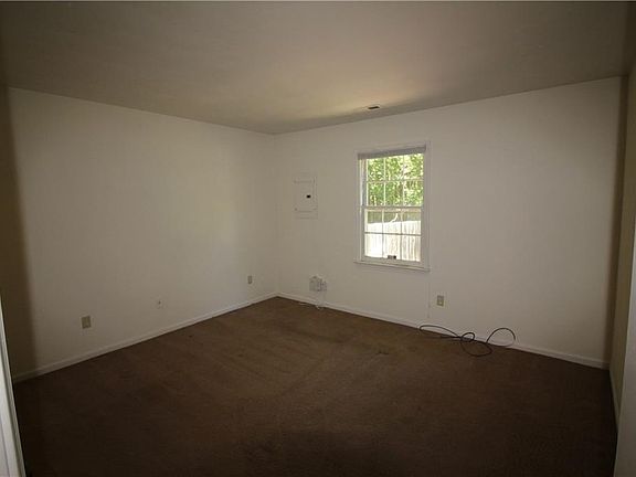 5th image of 2312 Miller Ave #B