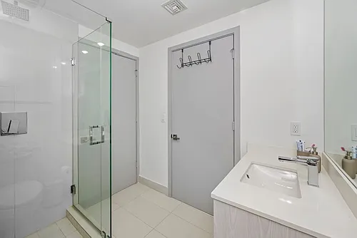 55 SW 9th St #3506 Photo 1