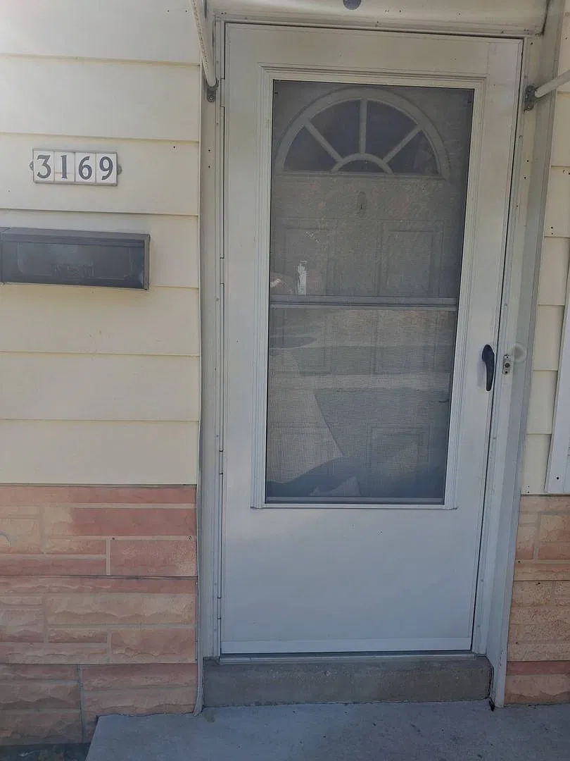 3167N81stM — Photo 1