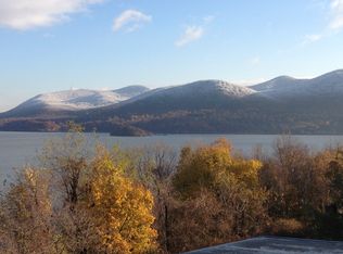 13 Grandview Ave, Cornwall On Hudson, NY 12520