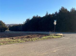 1408 Circle Hill Dr, Hillsboro, MO 63050