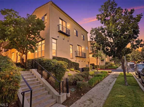 4433 Owens St, Corona, CA 92883