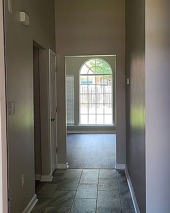 3rd image of 4771 Bloomfield Dr