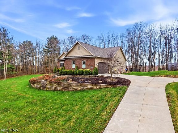 2nd image of 4293 Legend Rd NW