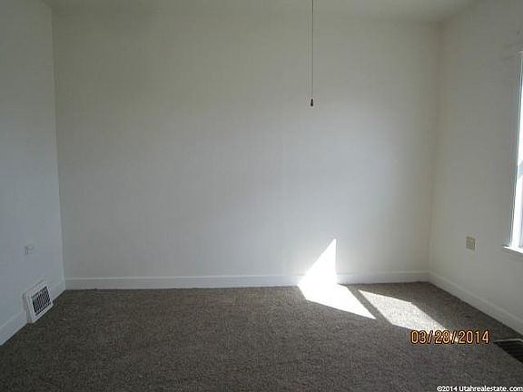 2nd image of 660 Grant St