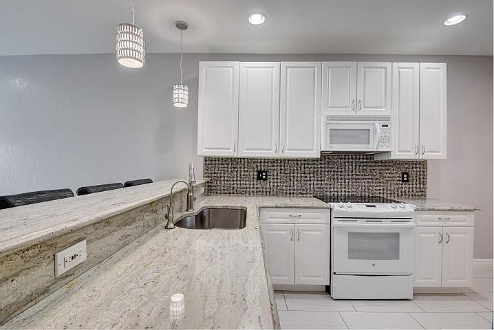 1st image of 5433 Via Delray #13