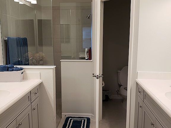 4th image of 384 Casalino Dr