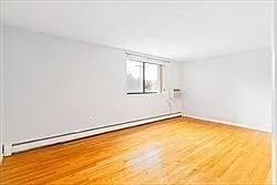 295 Main St #24 — Photo 6