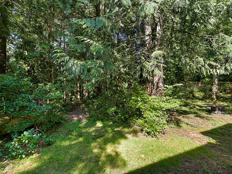 2 Holly View Way — Photo 17