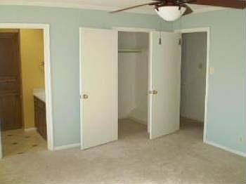4th image of 140 Grove Pl