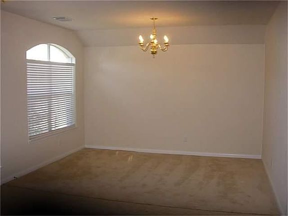 5th image of 29614 S Legends Bend Ln