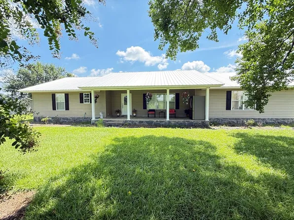 133 Reb Ln, Nicholls, GA 31554