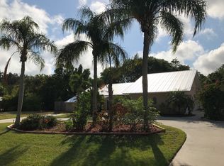 2906 SE Glasgow Dr, Stuart, FL 34997