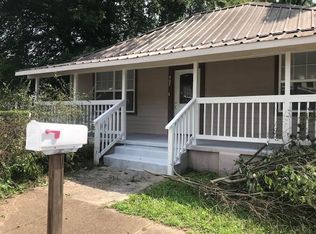 407 N Cherry St, Florence, AL 35630