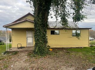 701 Childress Ave, Sweetwater, TN 37874